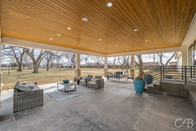 Owner Agent. Discover a stunning office building designed for - photo 7