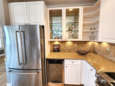 Stunning Waterfront Condo on Lake Oconee - photo 17