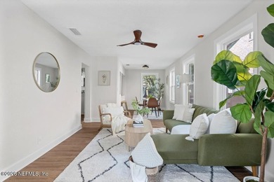 A classic Murray Hill home, completely reimagined. This fully - photo 8