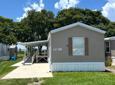 Lake Tohopekaliga Home For Sale in Saint Cloud Florida