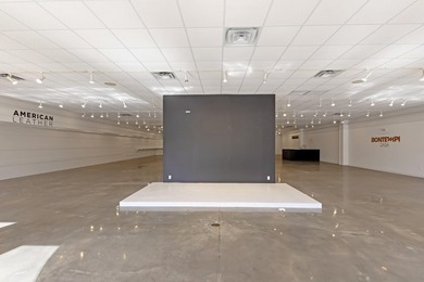 Exceptional freestanding retail building oriented in a prime - photo 13