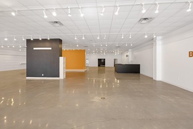 Exceptional freestanding retail building oriented in a prime - photo 17