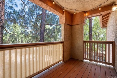Move-in-ready 1-bedroom, 1-bathroom condo located in the - photo 17