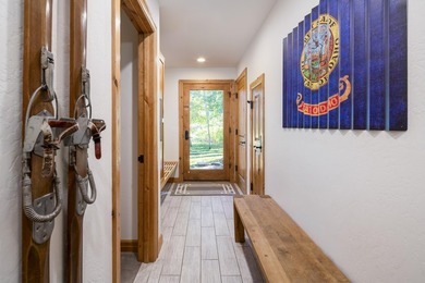 Mountain Modern at its finest! Just 300 yards from River Run and - photo 19