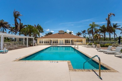 Rare opportunity just 1/2 mile from the beach! This updated 1 - photo 21