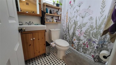 Riverside Heights charmer with the location everyone wants. This - photo 22