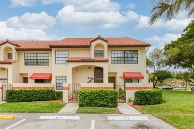 (private lake, pond, coastal) Condo For Sale in Deerfield Beach Florida