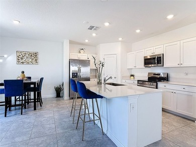 Step into modern living with this stunning brand-new Lennar home - photo 3