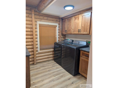 Welcome to your dream retreat in the heart of nature! This newly - photo 13