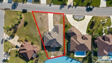 Perfectly located four bedroom, 3 bath custom home located in - photo 36