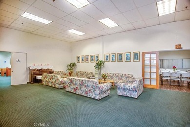 PRIME LOCATION OFFICE BUILDING ON A HIGH TRAFFIC CORNER (between