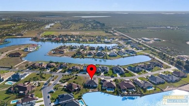 Perfectly located four bedroom, 3 bath custom home located in - photo 37