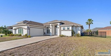 Perfectly located four bedroom, 3 bath custom home located in - photo 39