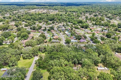 Space, privacy, and freedom on an impressive 1-acre homesite - photo 42