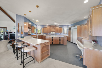 Premier Lake Home with Panoramic Views - photo 10