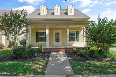 Welcome to this beautiful 4 bedroom, 3 bath standalone in the - photo 2