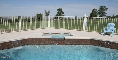 PANORAMIC VIEWS - POOL - GOLF COURSE LIVING! This mid-century - photo 9