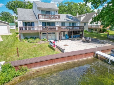 Eight Point Lake Home For Sale in Lake Michigan