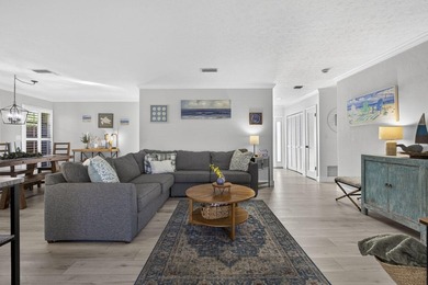 Gorgeous 3BR/2BA income-producing property in the desirable - photo 11