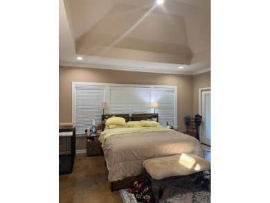 Lanan Waterfront Home in Brandon Estates Subdivision. This - photo 17