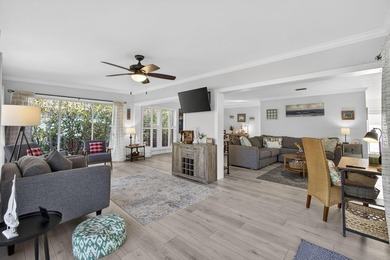 Gorgeous 3BR/2BA income-producing property in the desirable - photo 19