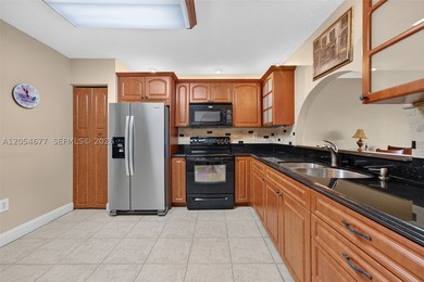 Welcome to one of the most impressive move-in-ready townhomes in - photo 20