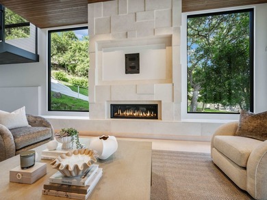 A rare opportunity to own a brand-new, fully furnished Paul - photo 22
