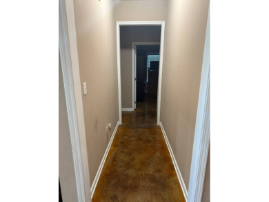 Lanan Waterfront Home in Brandon Estates Subdivision. This - photo 22