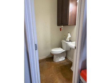 Lanan Waterfront Home in Brandon Estates Subdivision. This - photo 27