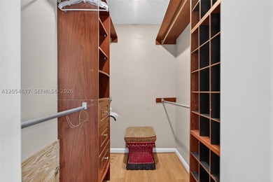 Welcome to one of the most impressive move-in-ready townhomes in - photo 33