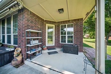 Welcome to this beautiful spacious home nestled in the peaceful - photo 36