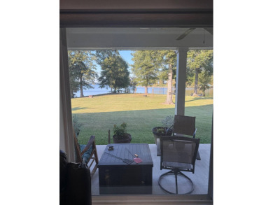 Lanan Waterfront Home in Brandon Estates Subdivision. This - photo 38