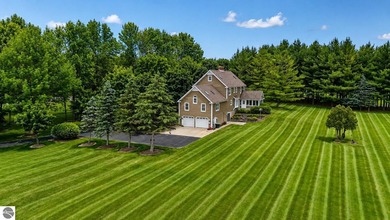 Set on over 9.5 beautifully maintained acres, this exceptional - photo 3