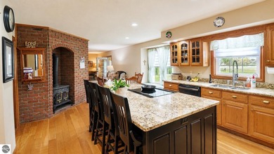 Set on over 9.5 beautifully maintained acres, this exceptional - photo 10