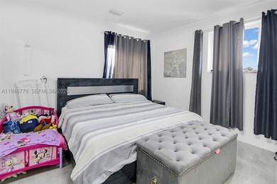 Nestled in the highly desired Saga Bay community of Cutler Bay - photo 3