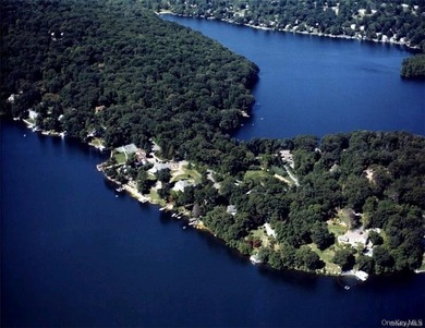 Kirk Lake Home For Sale in Mahopac New York