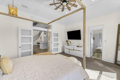 Coastal elegance just steps from the Gulf! 407 Petrel Ave blends - photo 24