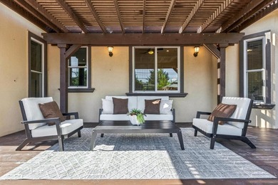 Welcome to 18548 Paseo Tierra in Saratoga, a stunning executive - photo 31
