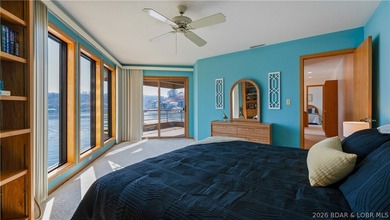 Cove location with sweeping main channel views makes this - photo 32