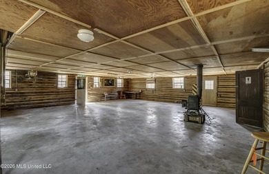 Located just outside of Port Gibson, this 44.16+/- surveyed acre - photo 8