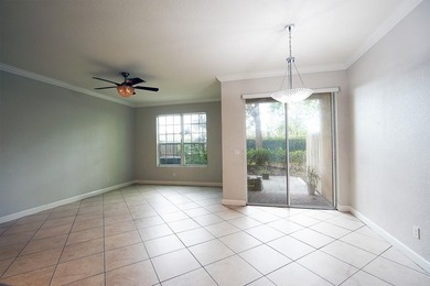 Welcome to this charming 4-bedroom, 2.5-bathroom townhouse - photo 5