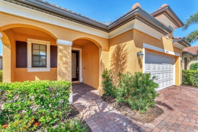 Lake Home For Sale in Venice, Florida