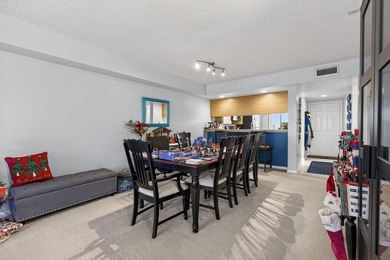 CHARMING AND SPACIOUS 2/2 PENTHOUSE UNIT WITH 2 OPEN BALCONIES - photo 7