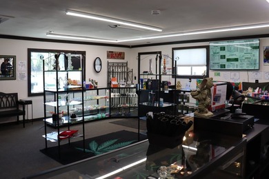 MULTIPLE PROPERTIES with premier CANNABIS BUSINESS for sale - photo 21