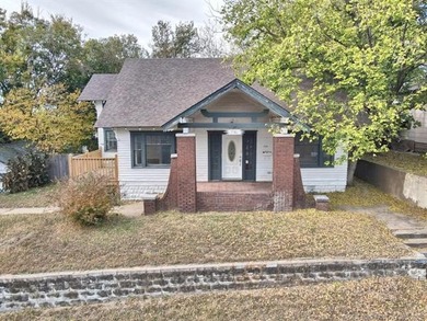 Arkansas River Home For Sale in Tulsa Oklahoma