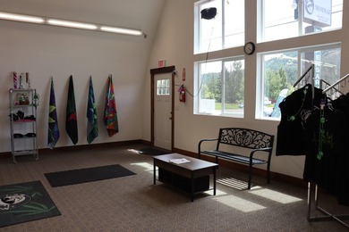 MULTIPLE PROPERTIES with premier CANNABIS BUSINESS for sale - photo 23