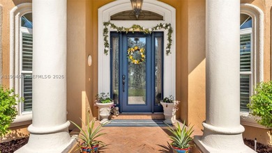 MUST SEE! Beautiful Custom-Built Home in the Renaissance - photo 25