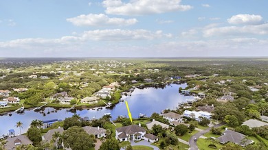 Set along the scenic Loxahatchee River within the prestigious - photo 5
