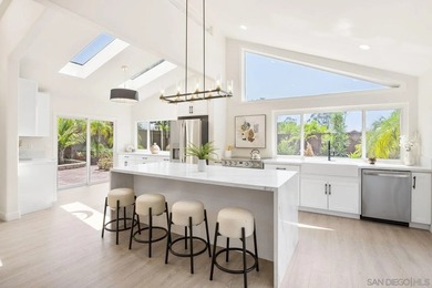 Nestled on a quiet cul-de-sac in a highly coveted Scripps Ranch - photo 33