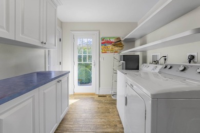 Discover the beauty of Lake Montauk from this impressive - photo 34